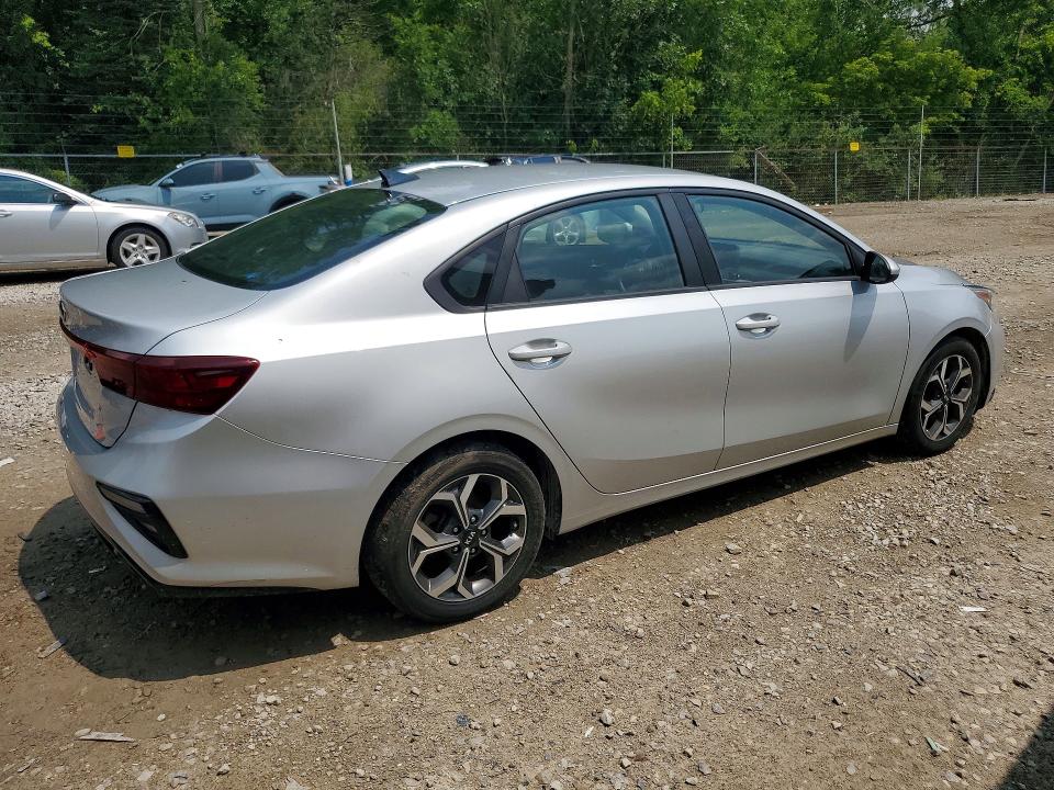 Photo 3 from auction – 2020 KIA FORTE with VIN 3KPF24AD1LE176273