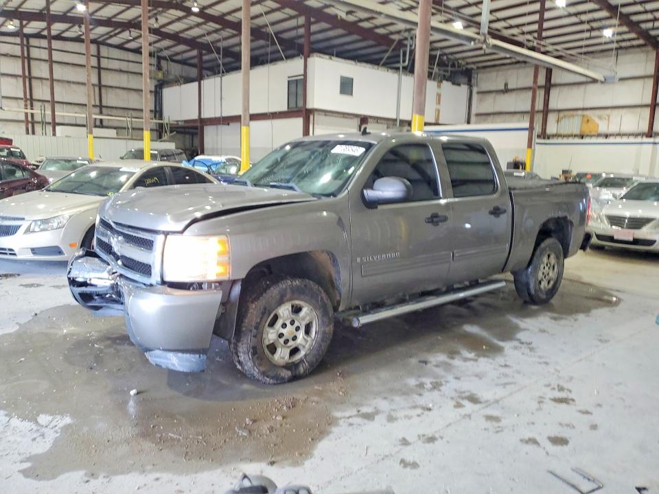 CHEVROLET SILVERADO 2009 with VIN 3GCEC23009G114657 - Photo from auction