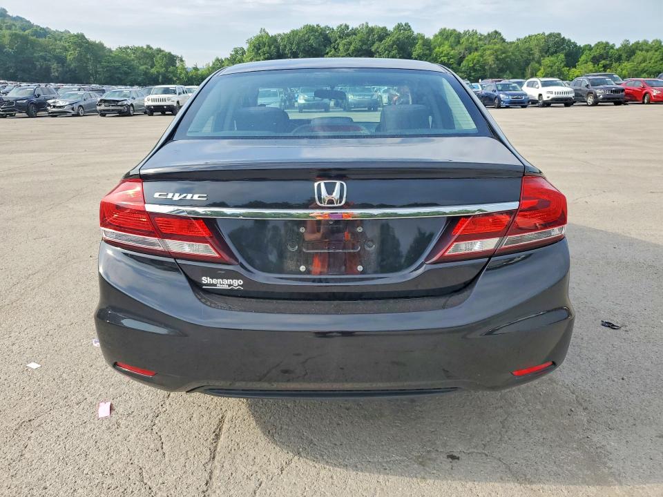 صورة رقم 6 من المزاد - 2015 HONDA CIVIC مع VIN 19XFB2F83FE202537
