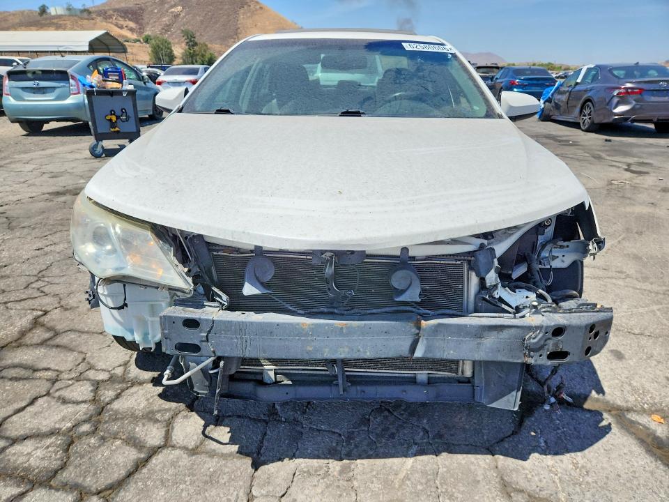 Photo 5 from auction – 2014 TOYOTA CAMRY with VIN 4T1BK1FK5EU546855