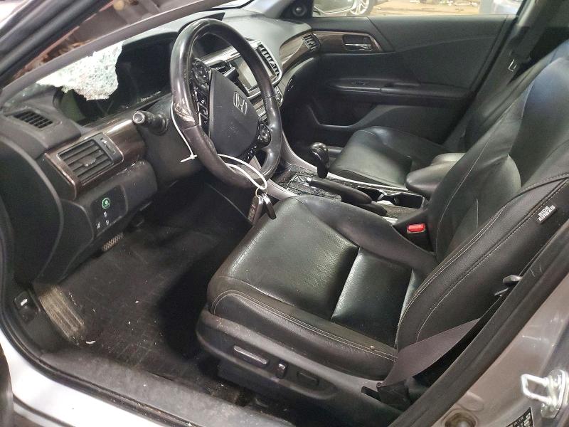 Photo 7 from auction – 2017 HONDA ACCORD with VIN JHMCR6F52HC010790