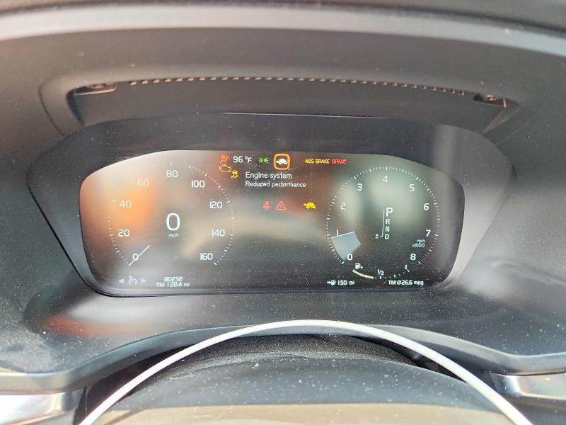 Photo 9 from auction – 2019 VOLVO S60 with VIN 7JRA22TL9KG014913