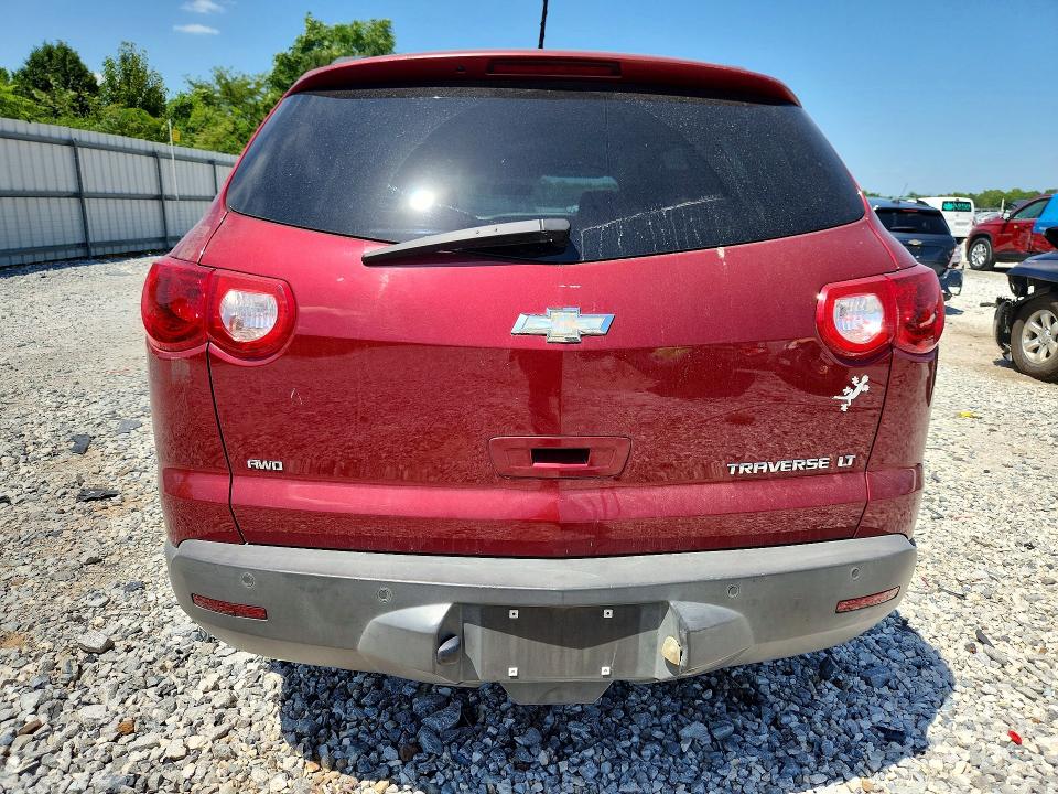 Photo 6 from auction – 2010 CHEVROLET TRAVERSE with VIN 1GNLVFED2AJ258214
