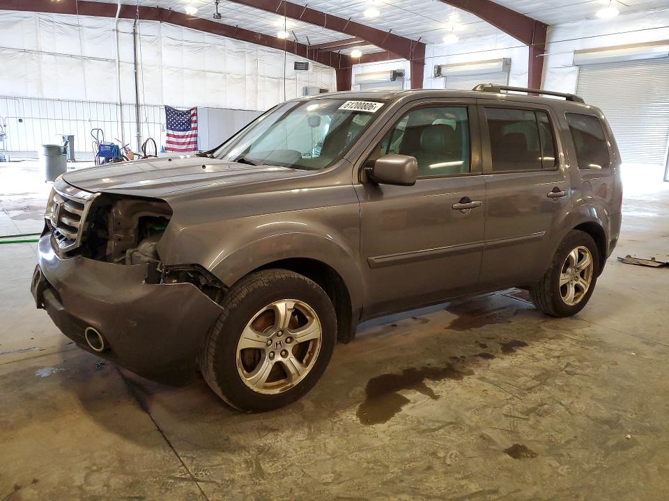 HONDA PILOT 2015 with VIN 5FNYF4H51FB015478 - Photo from auction