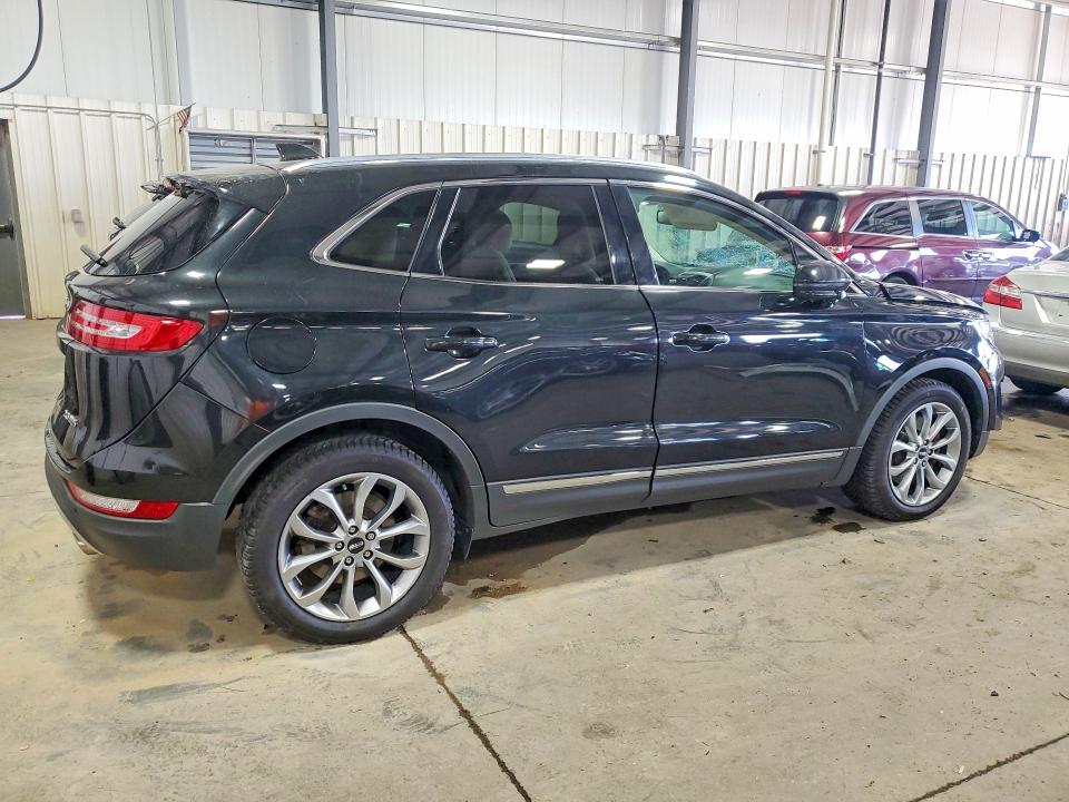 Photo 3 from auction – 2015 LINCOLN MKC with VIN 5LMCJ2A98FUJ01140