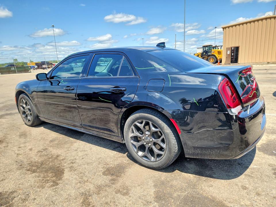 Photo 2 from auction – 2022 CHRYSLER 300 with VIN 2C3CCASG4NH222455
