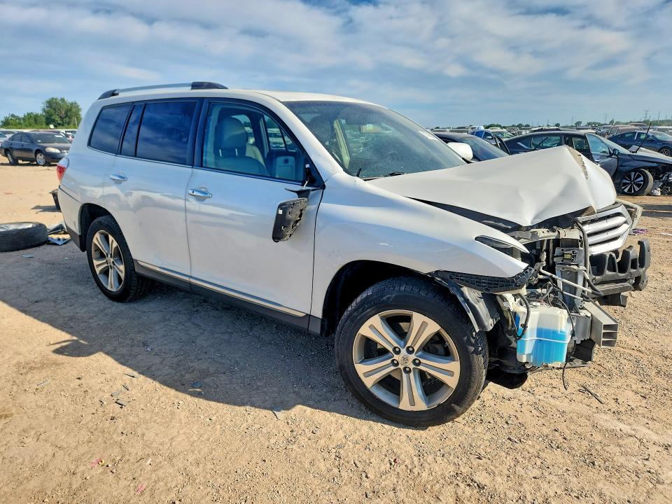 Photo 4 from auction – 2013 TOYOTA HIGHLANDER with VIN 5TDYK3EH7DS100290