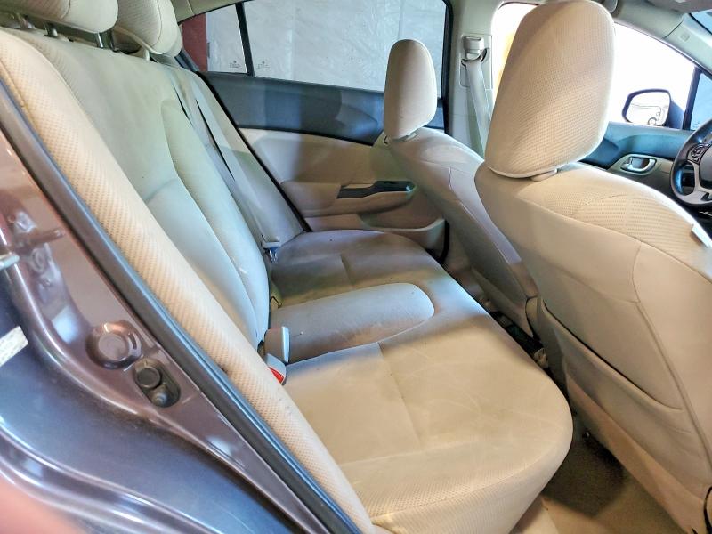Photo 10 from auction – 2012 HONDA CIVIC with VIN 2HGFB2F56CH552333