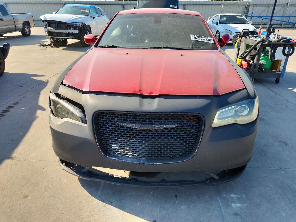 Фото 5 с аукциона – 2017 CHRYSLER 300 с VIN 2C3CCAGG9HH612836