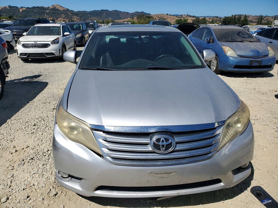 Photo 5 from auction – 2012 TOYOTA AVALON with VIN 4T1BK3DB5CU444774