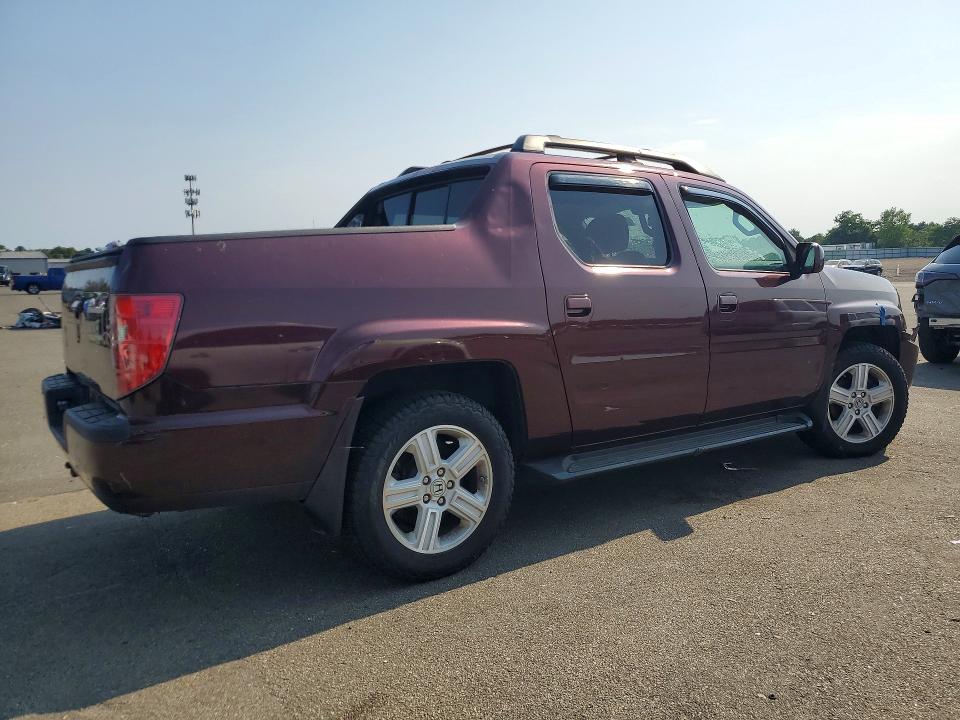 Photo 3 from auction – 2013 HONDA RIDGELINE with VIN 5FPYK1F51DB002652