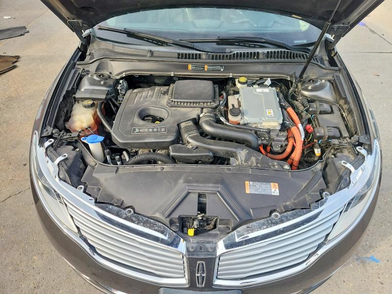 Photo 11 from auction – 2015 LINCOLN MKZ with VIN 3LN6L2LU0FR618712