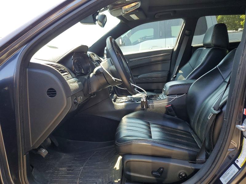 Photo 7 from auction – 2016 CHRYSLER 300 with VIN 2C3CCAGG1GH270796