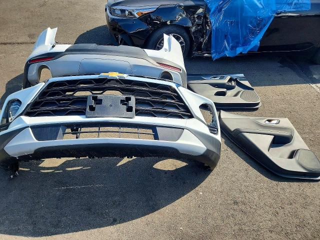 Photo 13 from auction – 2025 CHEVROLET BLAZER with VIN 3GNKBHR4XSS230039