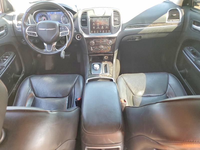 Photo 8 from auction – 2019 CHRYSLER 300 with VIN 2C3CCAEGXKH585611