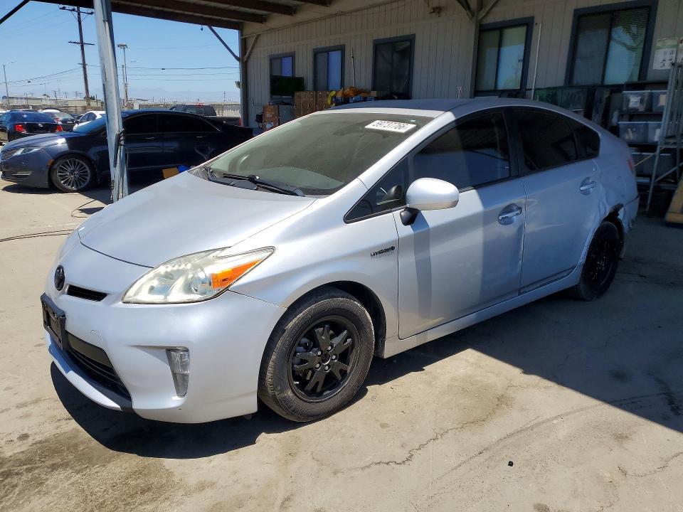 صورة رقم 1 من المزاد - 2012 TOYOTA PRIUS مع VIN JTDKN3DU4C5524610