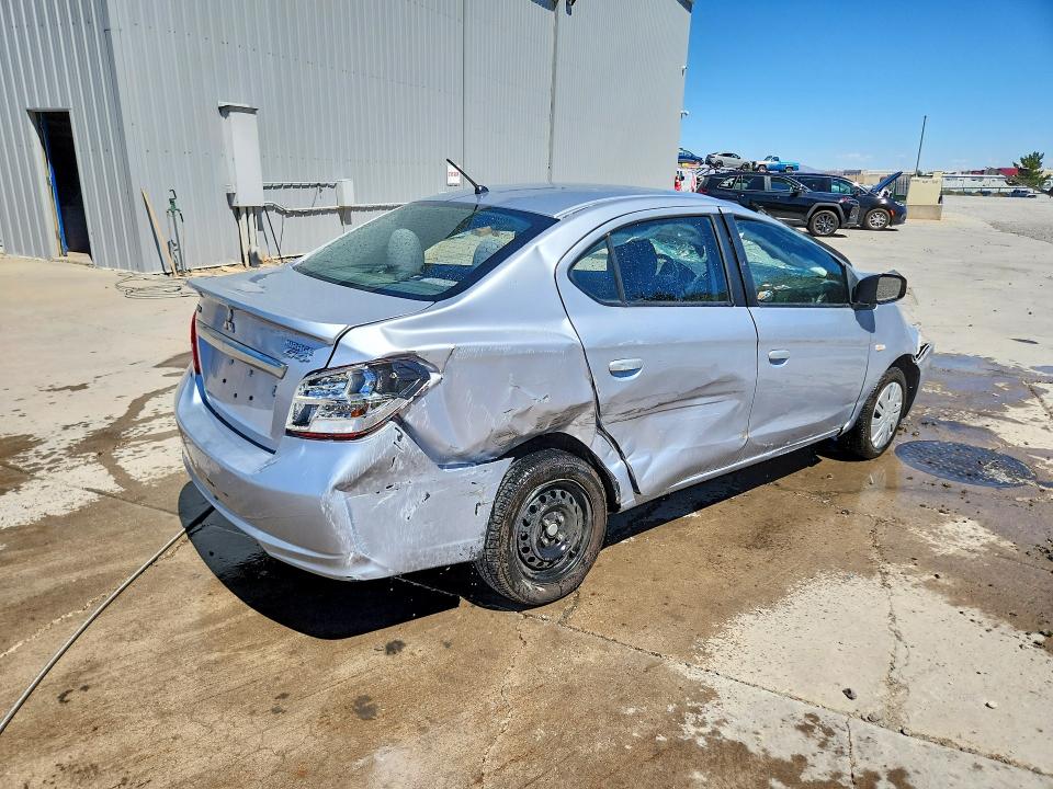 Photo 3 from auction – 2017 MITSUBISHI MIRAGE with VIN ML32F3FJ0HHF09064