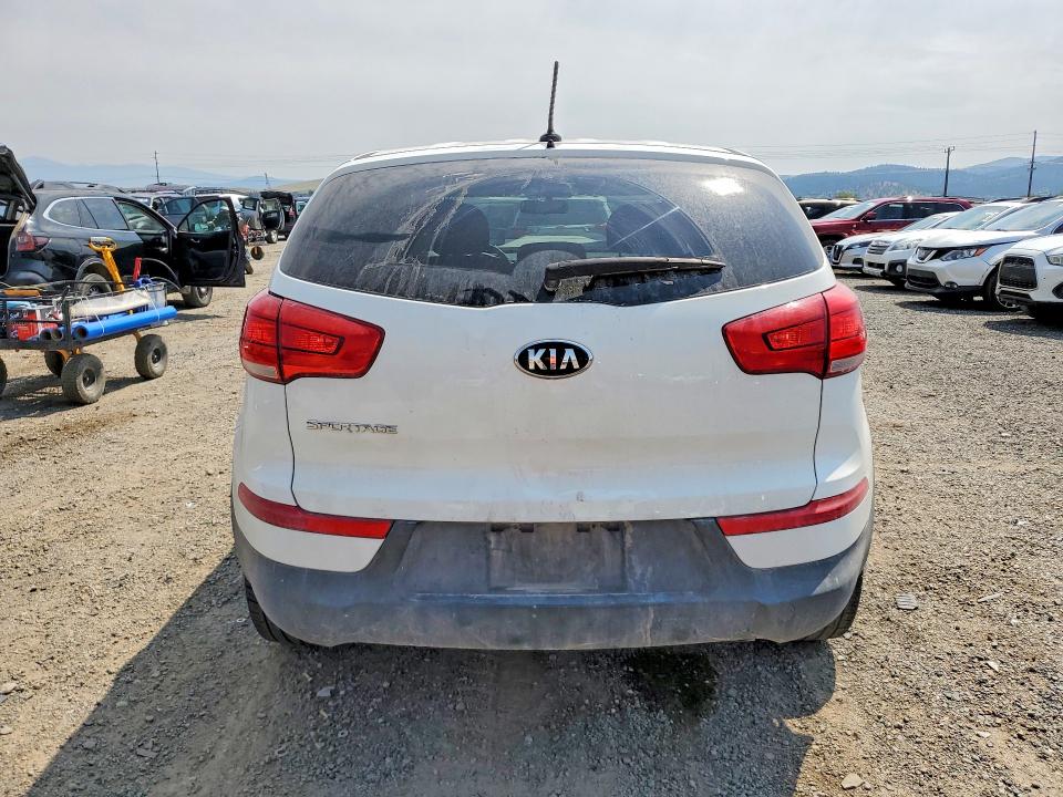 Photo 6 from auction – 2016 KIA SPORTAGE with VIN KNDPBCAC5G7880830