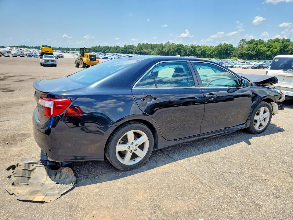 Photo 3 from auction – 2012 TOYOTA CAMRY with VIN 4T1BF1FK0CU594359