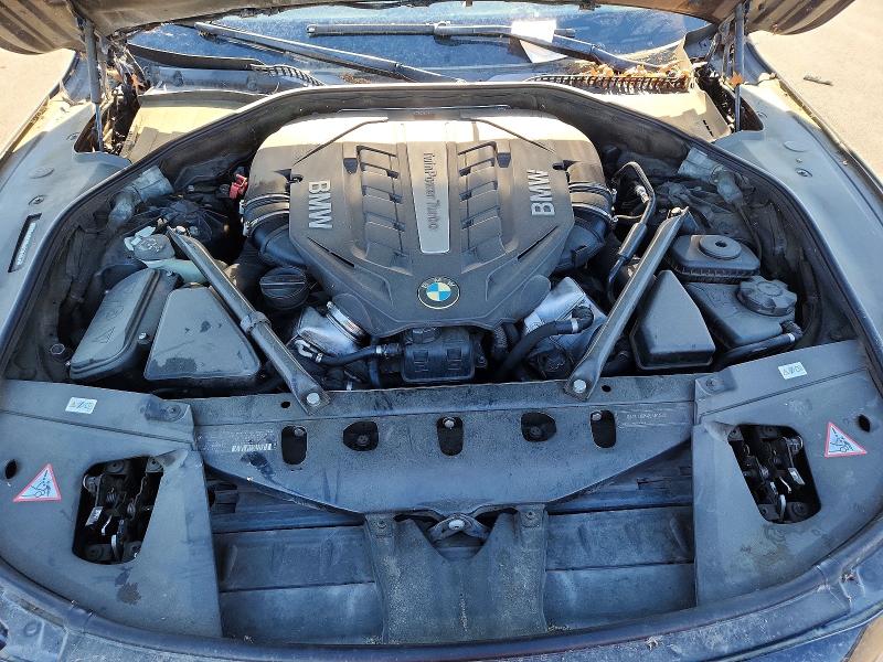 Foto 11 de la subasta – 2012 BMW 750 con VIN WBAKA8C50CCY37827