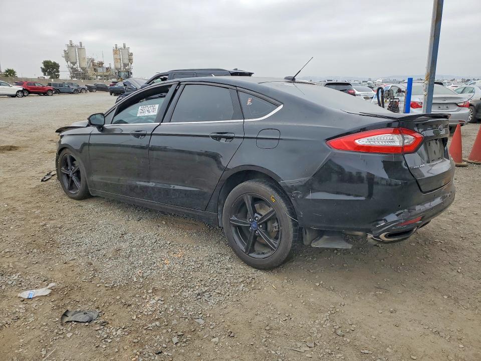 Photo 2 from auction – 2016 FORD FUSION with VIN 3FA6P0H99GR282129