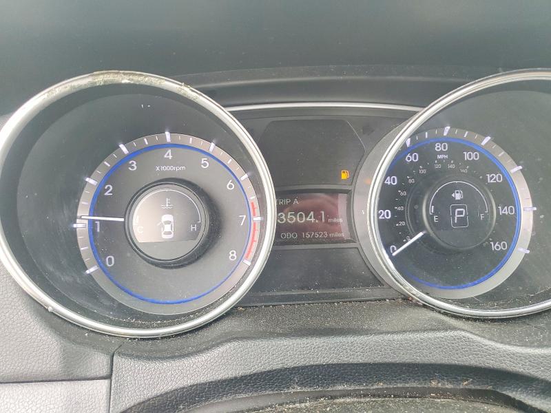 Photo 9 from auction – 2011 HYUNDAI SONATA with VIN 5NPEB4AC7BH124692