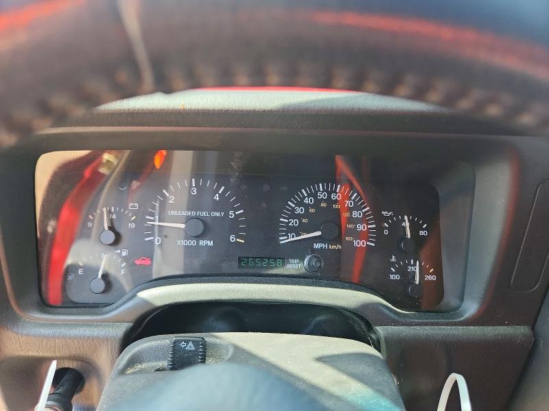 Photo 9 from auction – 1999 JEEP CHEROKEE with VIN 1J4FF68S6XL550551
