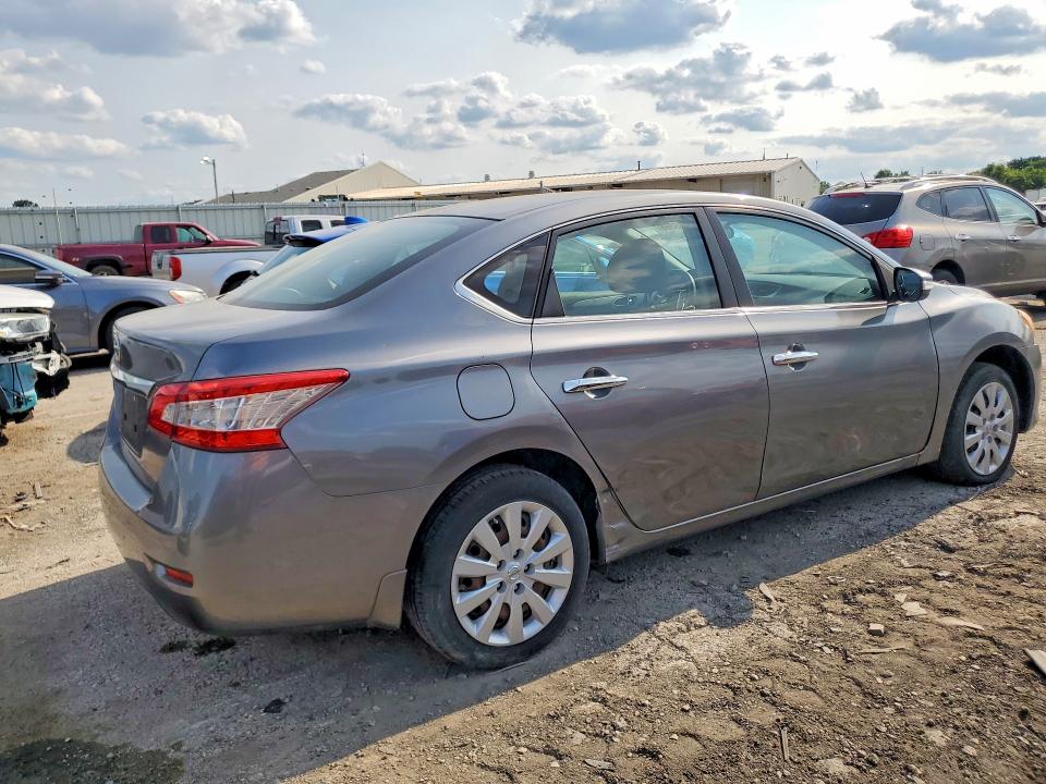 Photo 3 from auction – 2015 NISSAN SENTRA with VIN 3N1AB7AP7FY296302