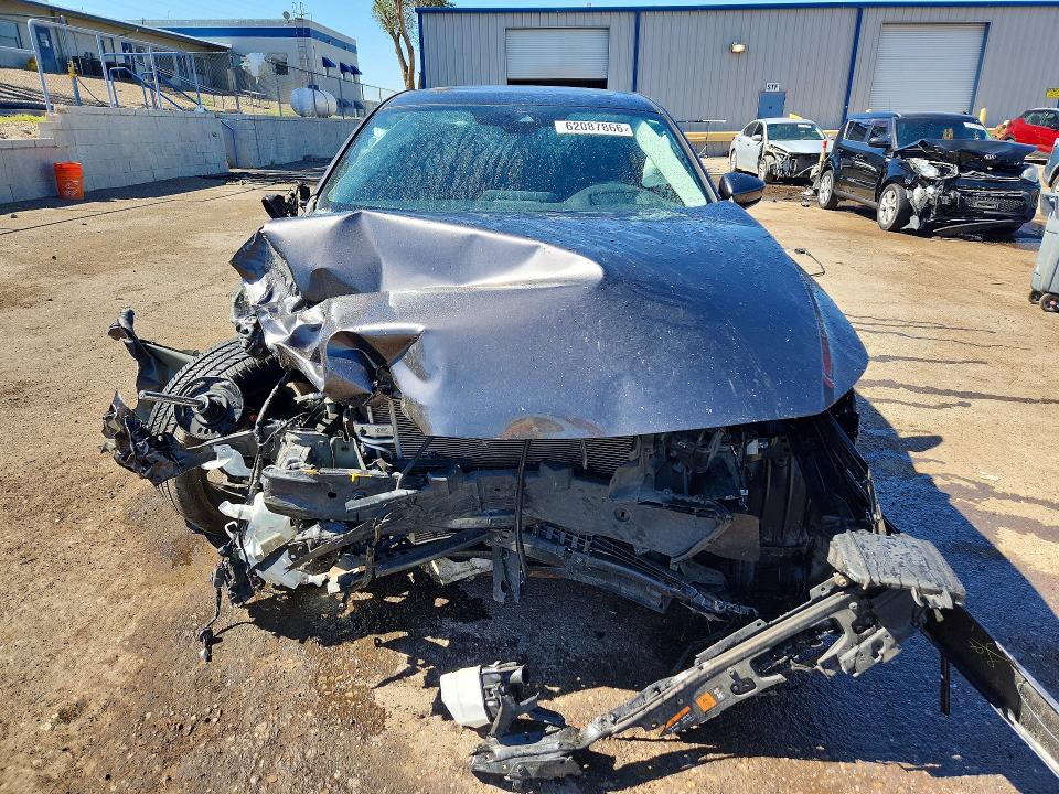 Photo 5 from auction – 2019 MAZDA 3 with VIN 3MZBPAEM2KM112219