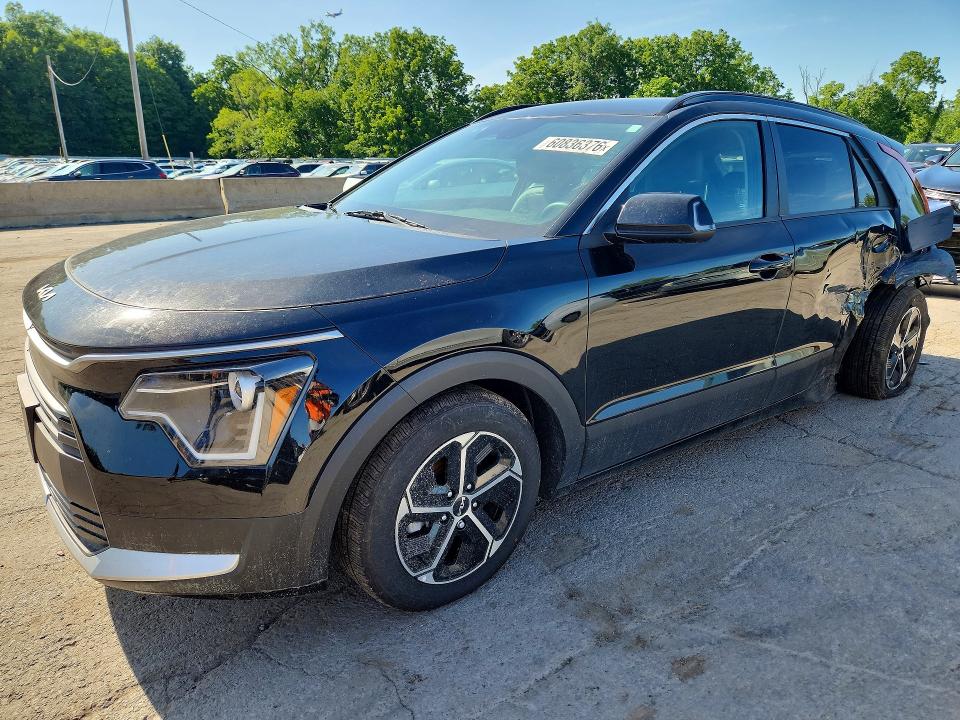 KIA NIRO 2023 with VIN KNDCR3LE9P5037119 - Photo from auction