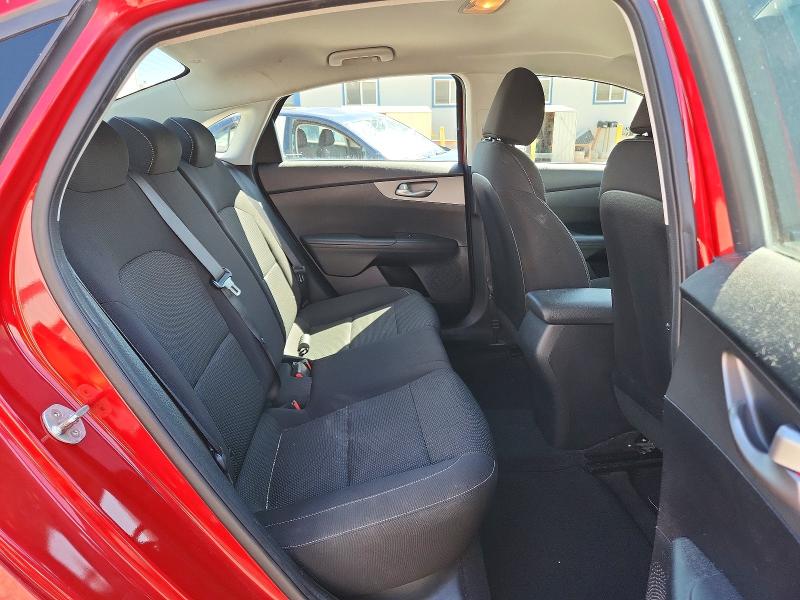 Photo 10 from auction – 2019 KIA FORTE with VIN 3KPF24AD2KE121247