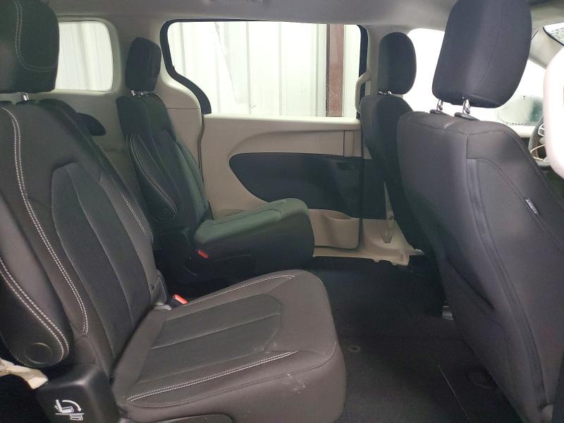 Photo 11 from auction – 2022 CHRYSLER VOYAGER with VIN 2C4RC1CG2NR158138