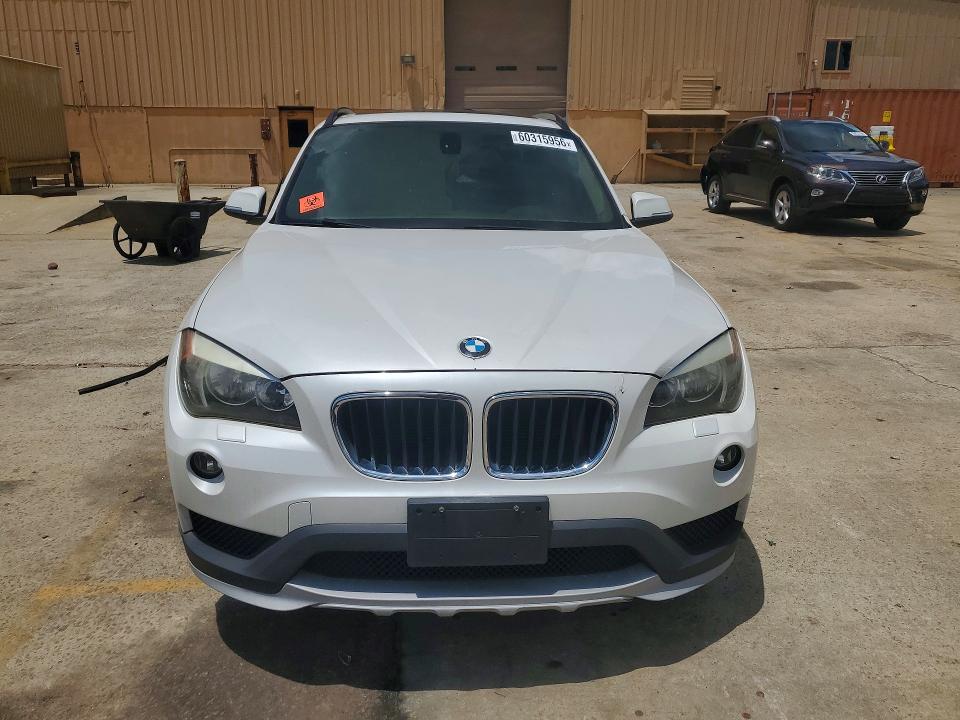 Фото 5 с аукциона – 2015 BMW X1 с VIN WBAVL1C52FVY40199