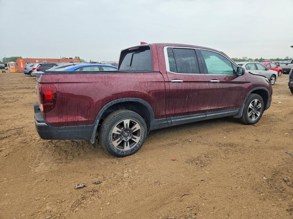 Photo 3 from auction – 2019 HONDA RIDGELINE with VIN 5FPYK3F73KB028356