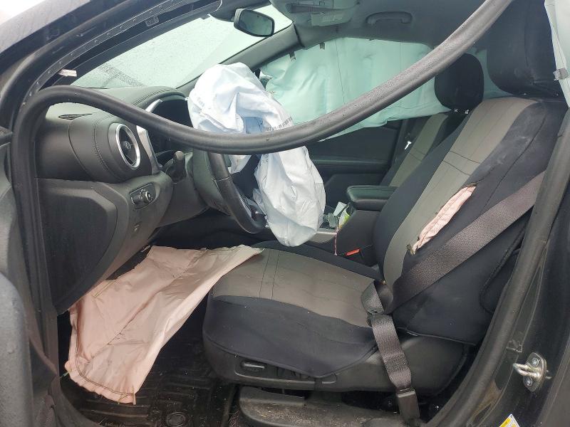 Photo 7 from auction – 2020 CHEVROLET BLAZER with VIN 3GNKBDRS0LS582085