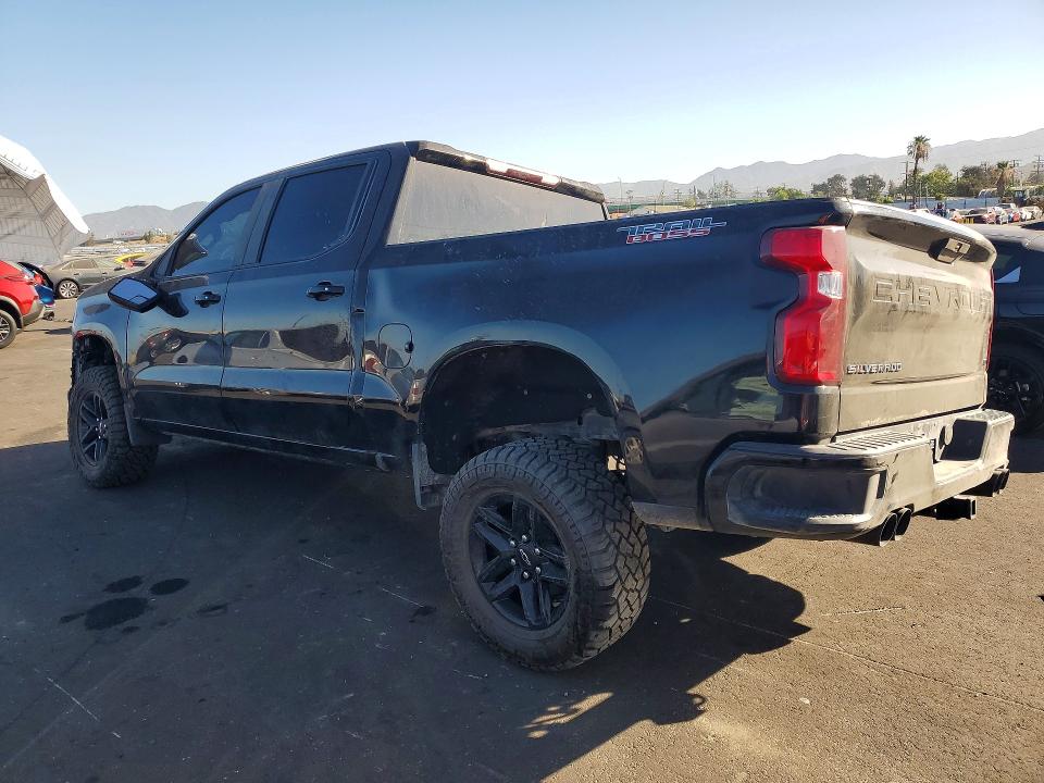Photo 2 from auction – 2019 CHEVROLET SILVERADO with VIN 1GCPYFED7KZ145735