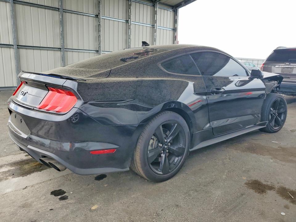 Photo 3 from auction – 2021 FORD MUSTANG with VIN 1FA6P8CF4M5137915