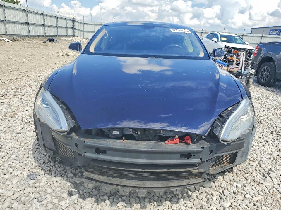 Photo 5 from auction – 2014 TESLA MODEL S with VIN 5YJSA1H18EFP36640