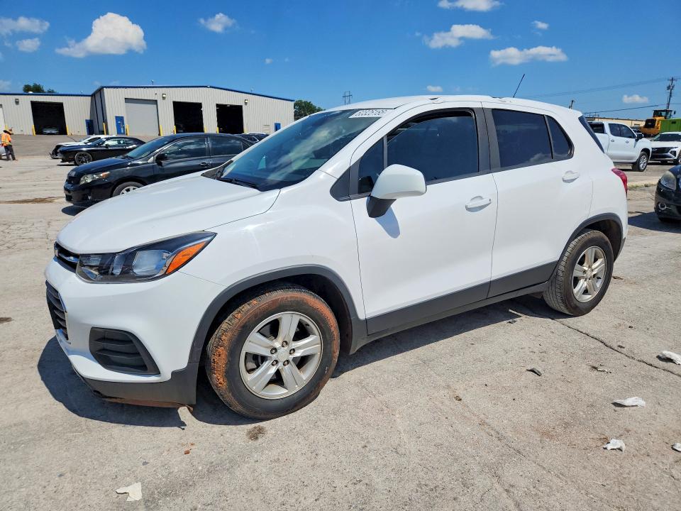 CHEVROLET TRAX 2020 with VIN 3GNCJKSB5LL334690 - Photo from auction