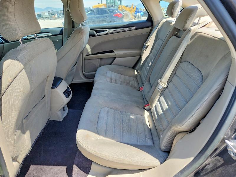 Photo 10 from auction – 2017 FORD FUSION with VIN 3FA6P0LU7HR266069
