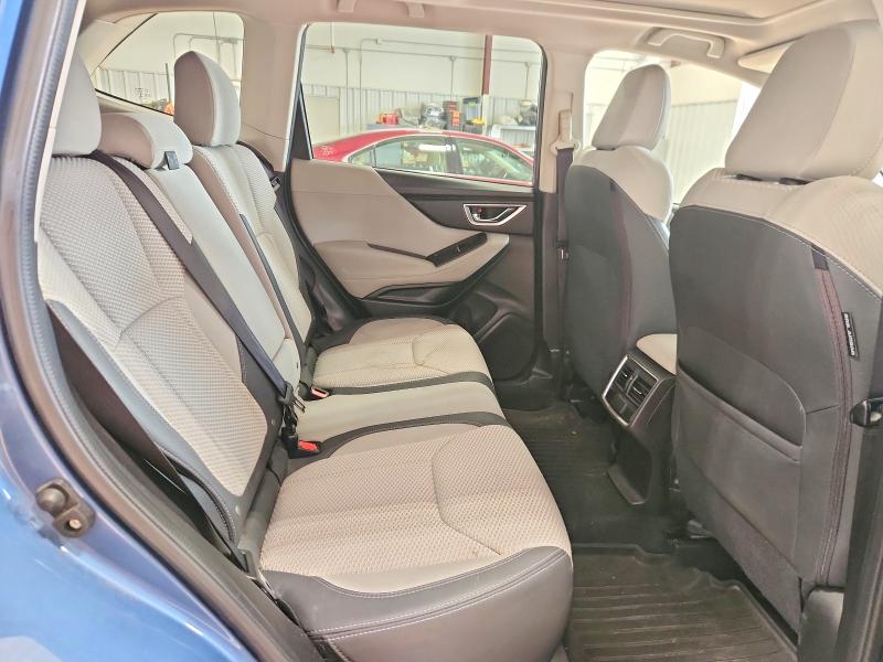 Photo 10 from auction – 2019 SUBARU FORESTER with VIN JF2SKAEC8KH545901