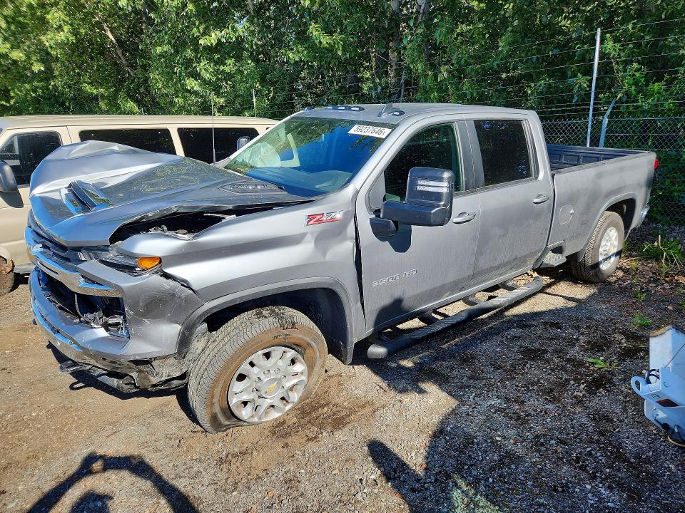 CHEVROLET SILVERADO 2026 with VIN 1GC4KTE72TF196009 - Photo from auction