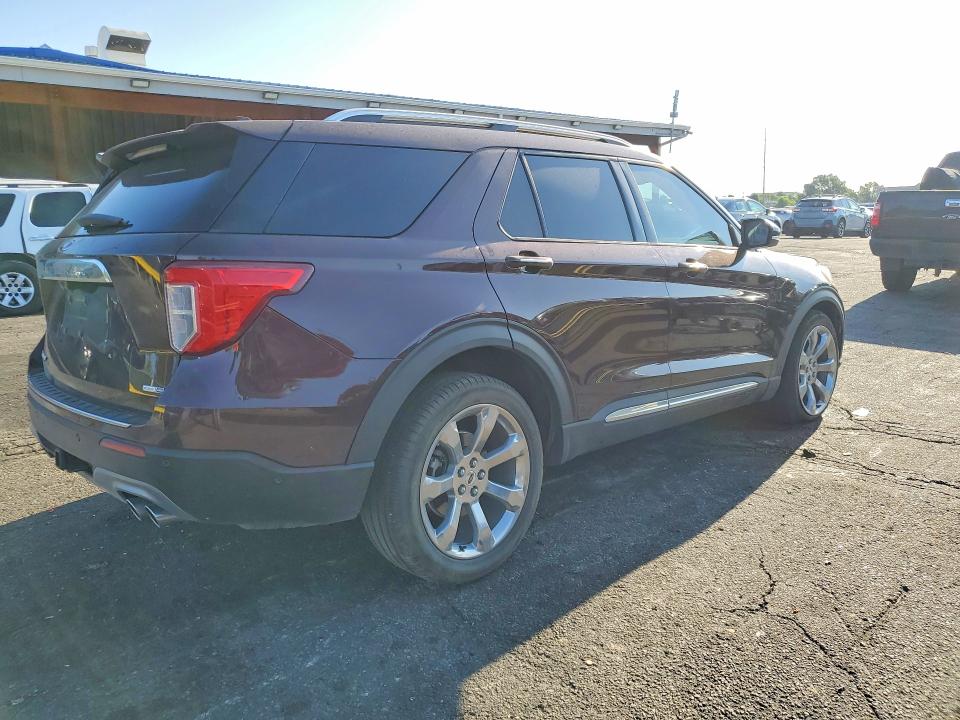 Photo 3 from auction – 2020 FORD EXPLORER with VIN 1FM5K8HC8LGB41712