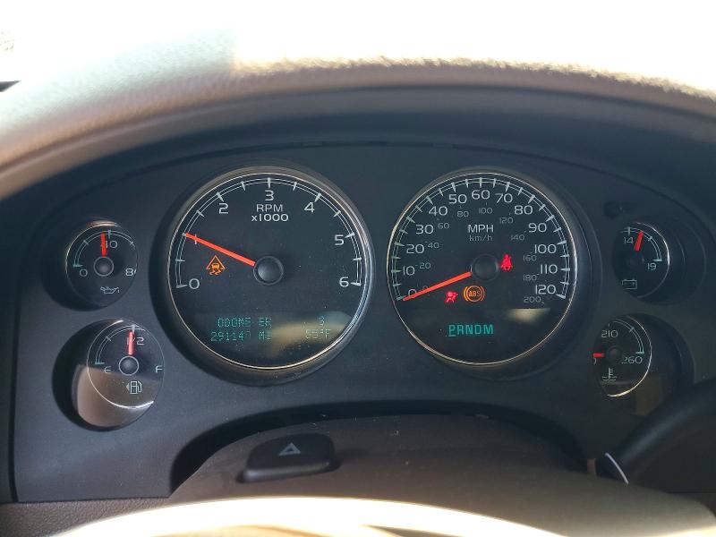 Photo 9 from auction – 2010 CHEVROLET TAHOE with VIN 1GNUKCE06AR105684