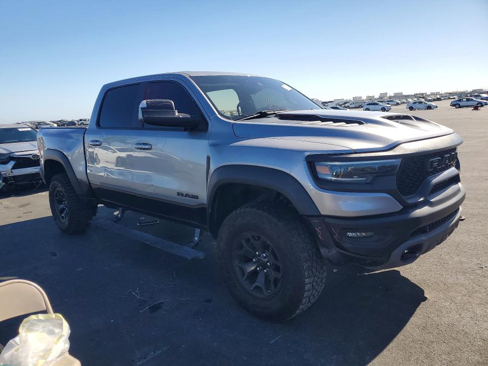 Photo 4 from auction – 2021 RAM 1500 with VIN 1C6SRFU90MN824574