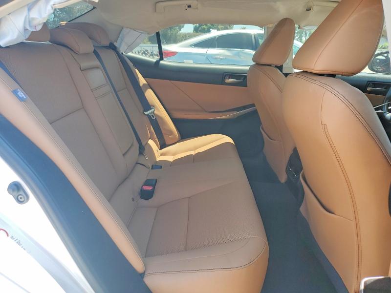 Photo 10 from auction – 2018 LEXUS IS with VIN JTHBA1D2XJ5076352