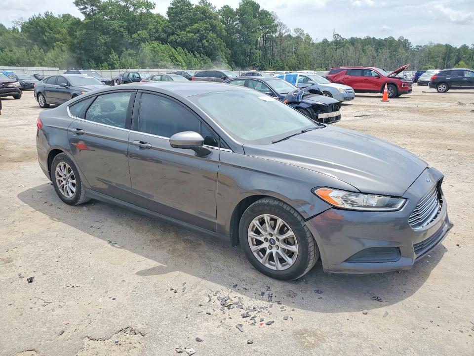 Photo 4 from auction – 2016 FORD FUSION with VIN 3FA6P0G78GR212928