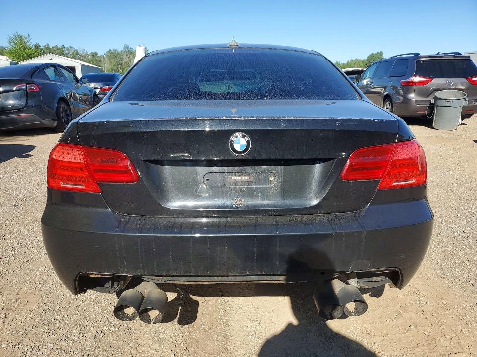 Photo 6 from auction – 2011 BMW 335 with VIN WBAKF9C50BE672095