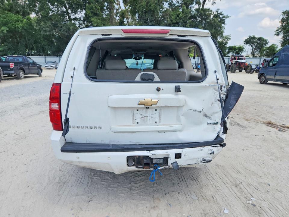 Photo 6 from auction – 2007 CHEVROLET SUBURBAN with VIN 3GNFK16377G101447
