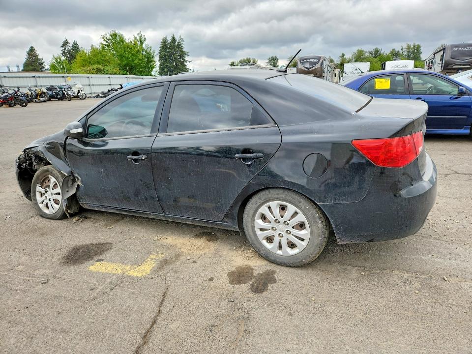 Photo 2 from auction – 2010 KIA FORTE with VIN KNAFU4A20A5176215